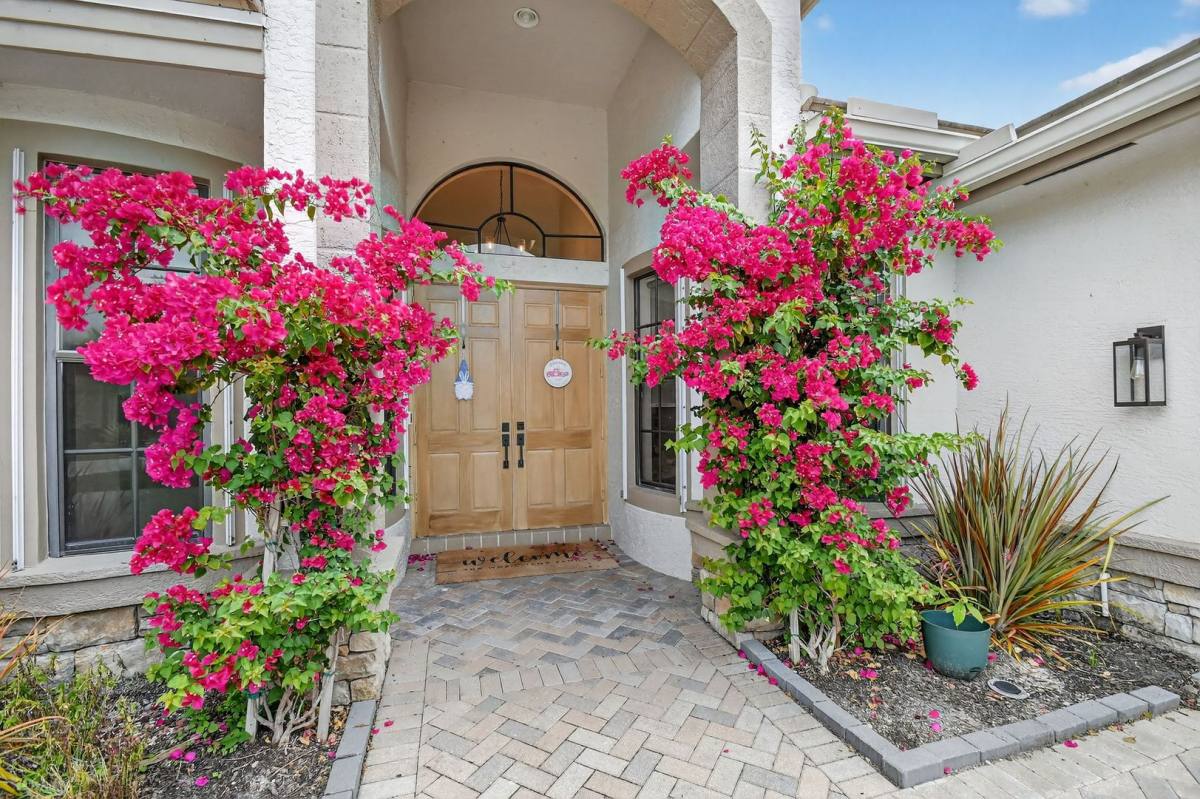 House for rent at 10337 Trianon Place, Lake Worth, FL 33449