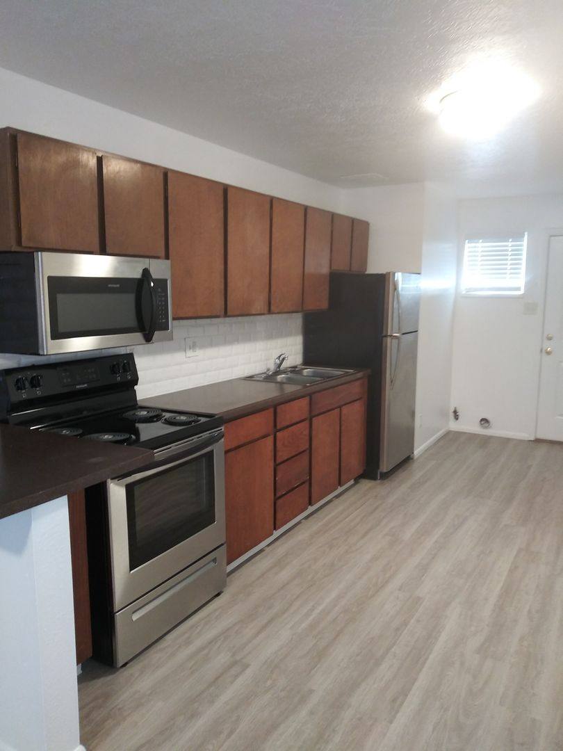 Apartment for rent at 9408 Candelaria Blvd NE, Albuquerque, NM 87112
