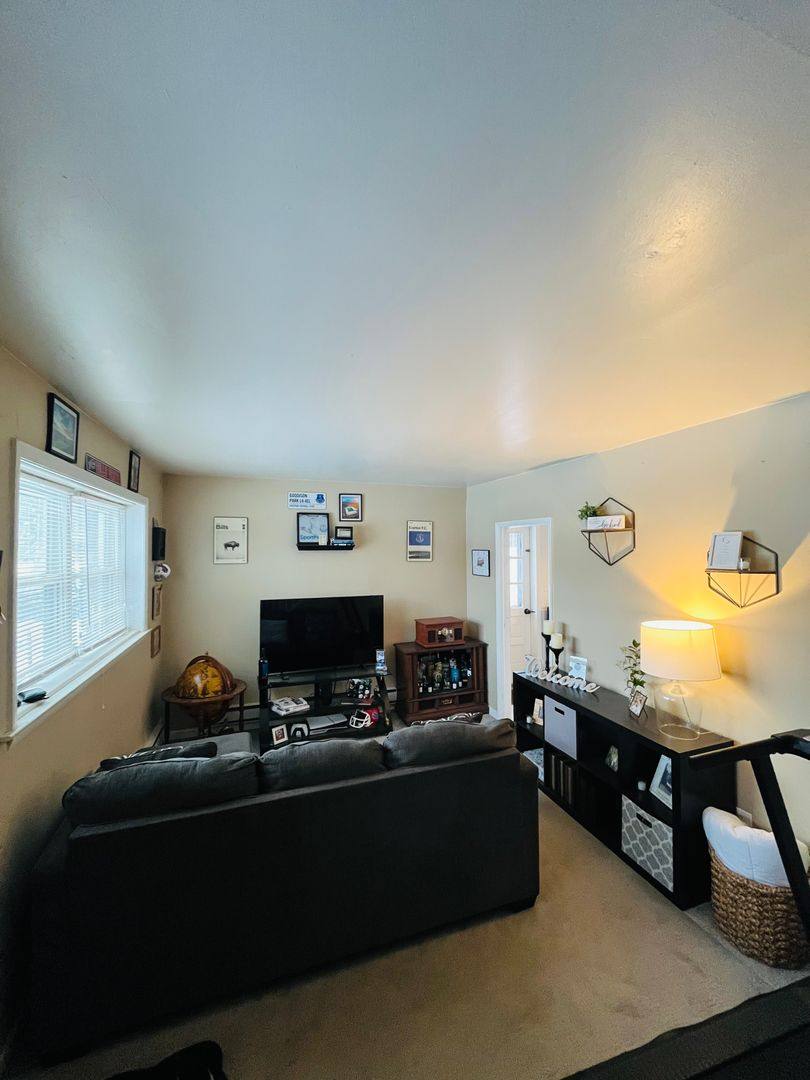 Apartment for rent at 21-23 The Concourse #21, Albany, NY 12203