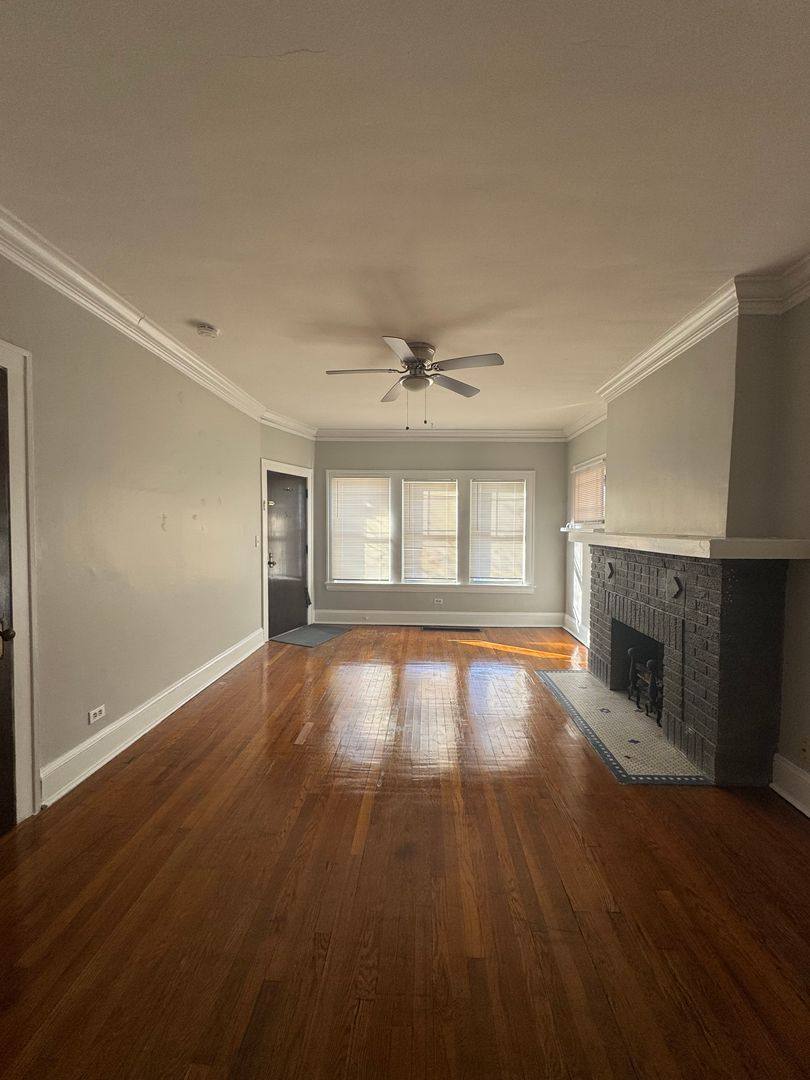 Apartment for rent at 1365 Phelps Ave, Lakewood, OH 44107