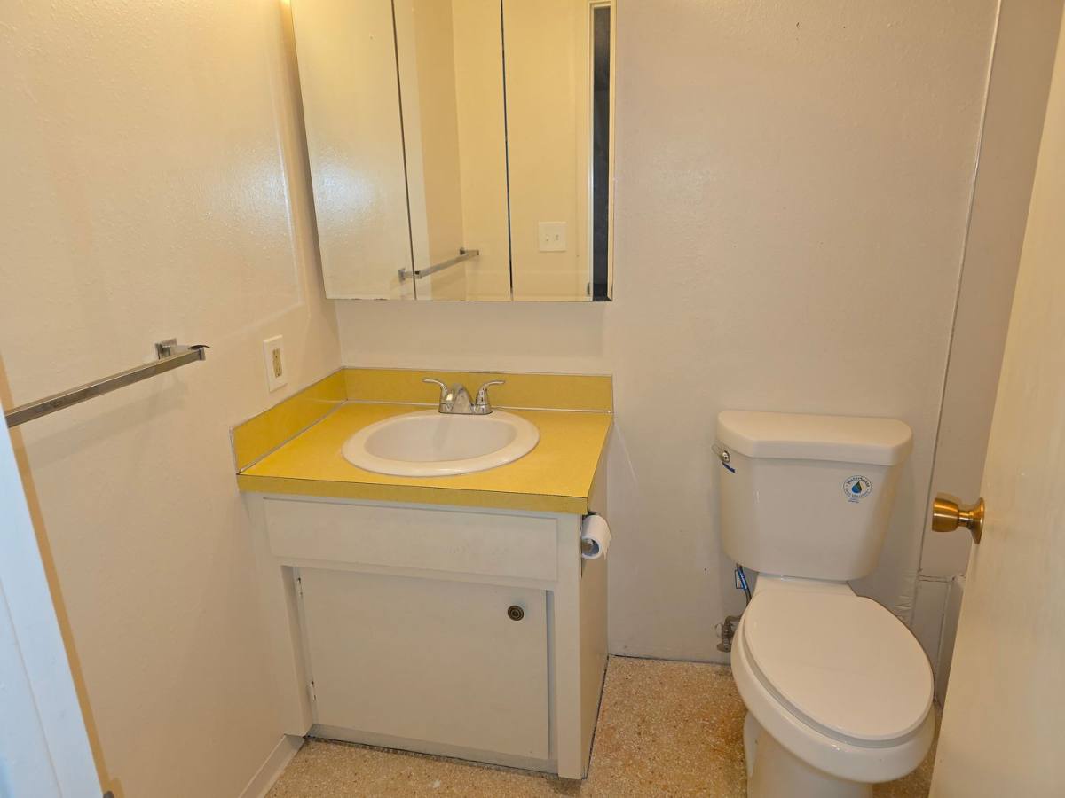 Apartment for rent at 4903 Summitview Ave, Yakima, WA 98908