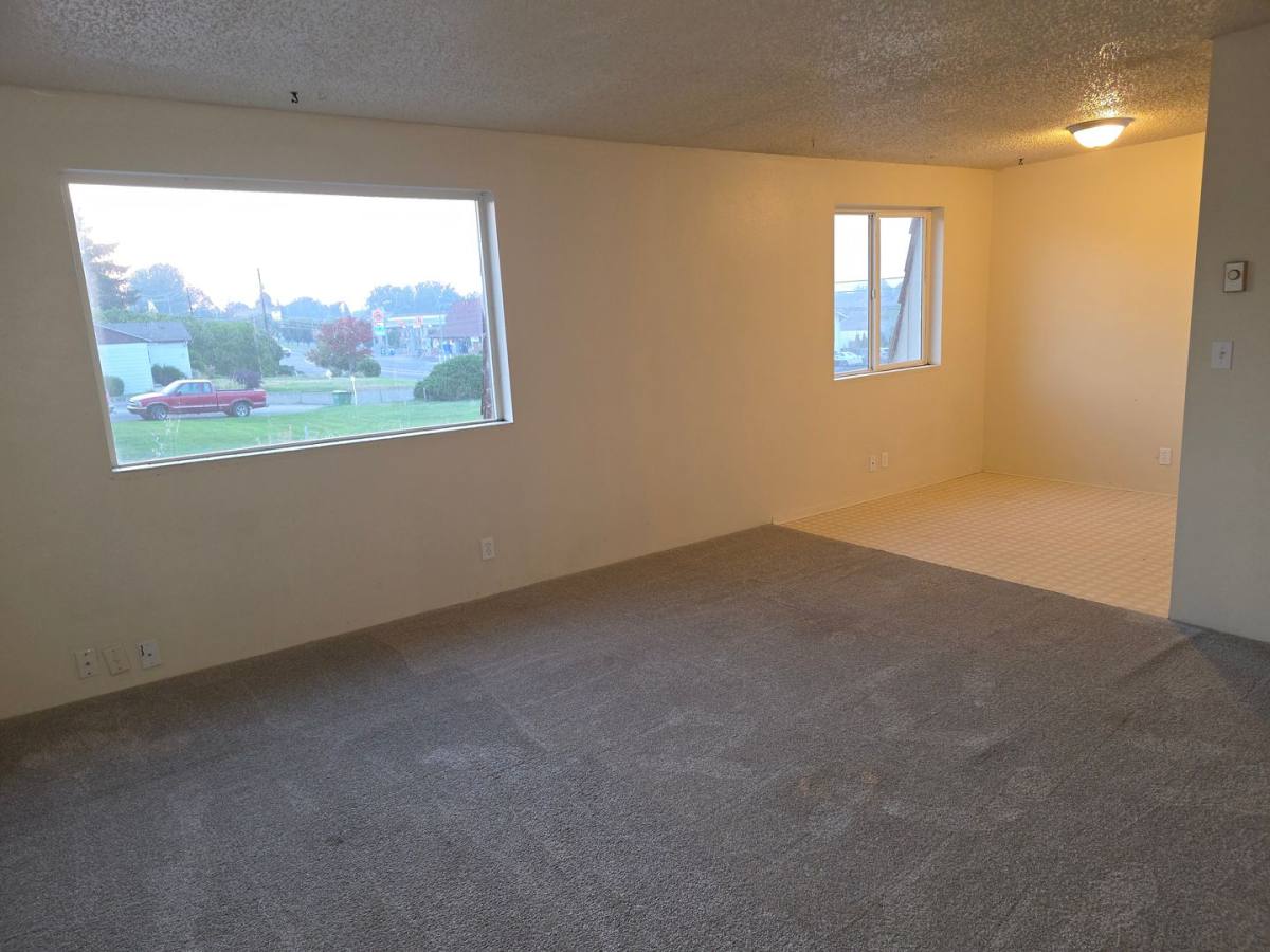 Apartment for rent at 4903 Summitview Ave, Yakima, WA 98908