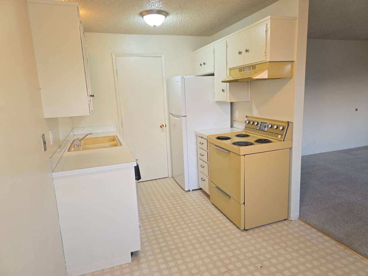 Apartment for rent at 4903 Summitview Ave, Yakima, WA 98908