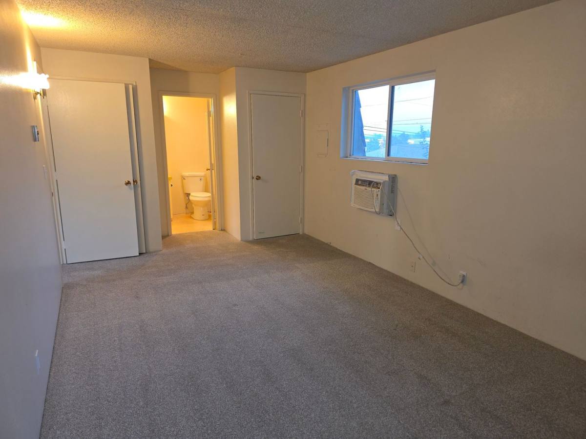 Apartment for rent at 4903 Summitview Ave, Yakima, WA 98908