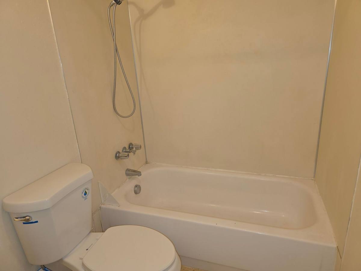 Apartment for rent at 4903 Summitview Ave, Yakima, WA 98908
