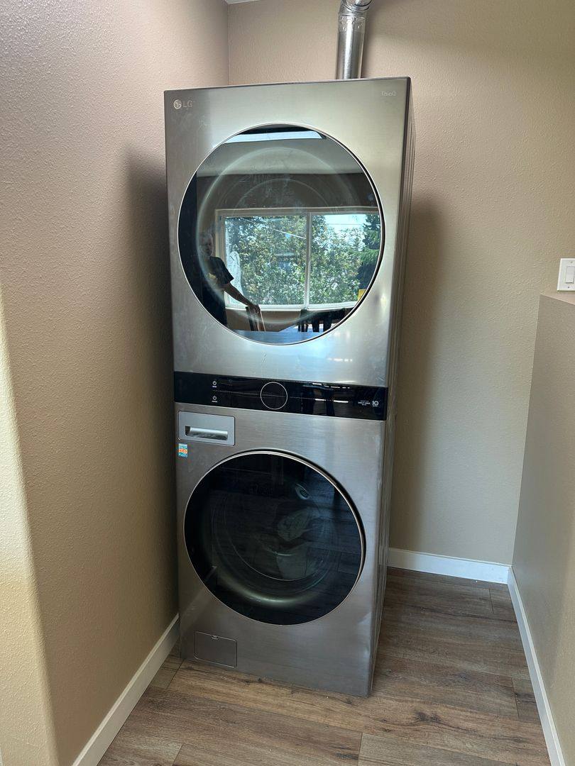 Apartment for rent at 1400 W 47th Ave, Anchorage, AK 99503
