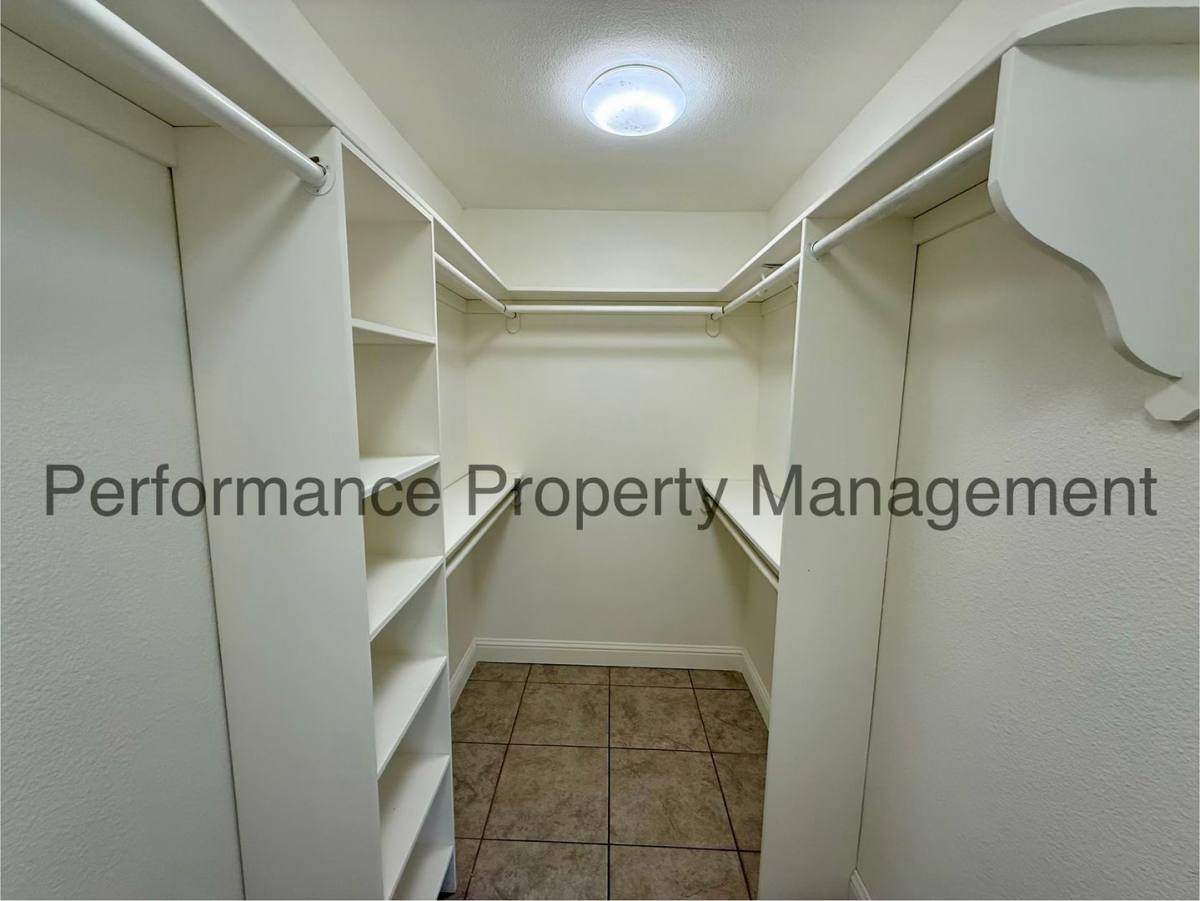 Apartment for rent at 8735 N Cedar Ave, Fresno, CA 93720