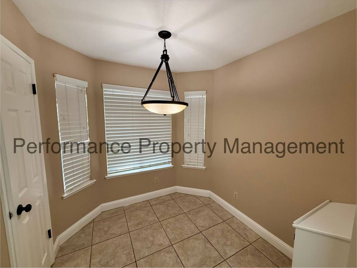 Apartment for rent at 8735 N Cedar Ave, Fresno, CA 93720
