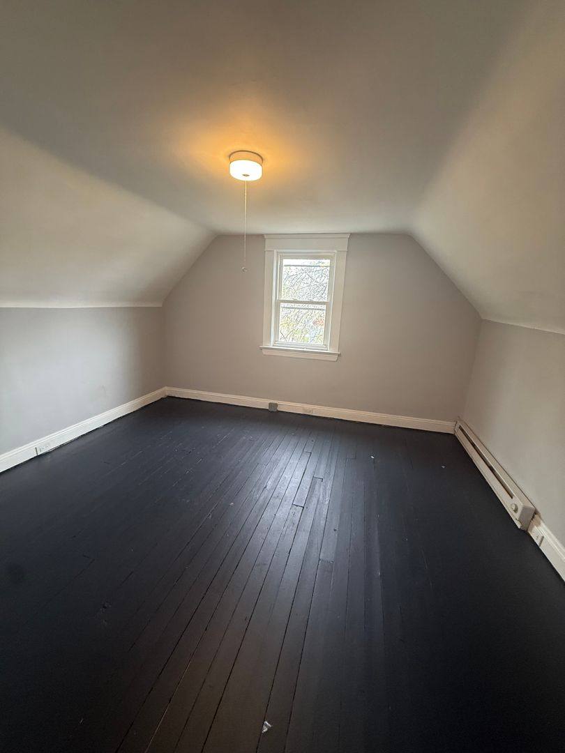 Apartment for rent at 15718 Holmes, Cleveland, OH 44110