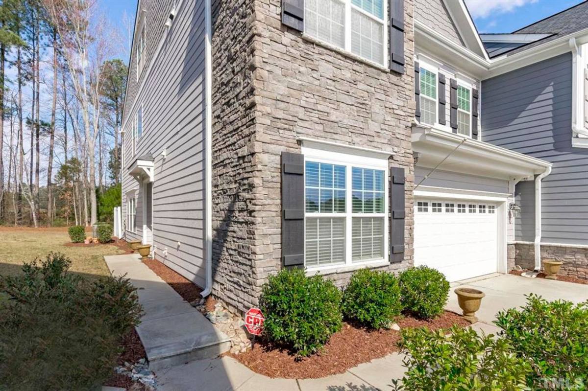 Townhouse for rent at 2784 Masonboro Ferry Dr, Apex, NC 27502