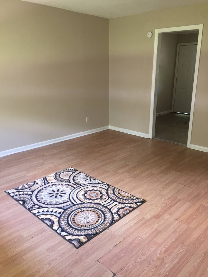 Apartment for rent at 610 W 5th, Gastonia, NC 28052