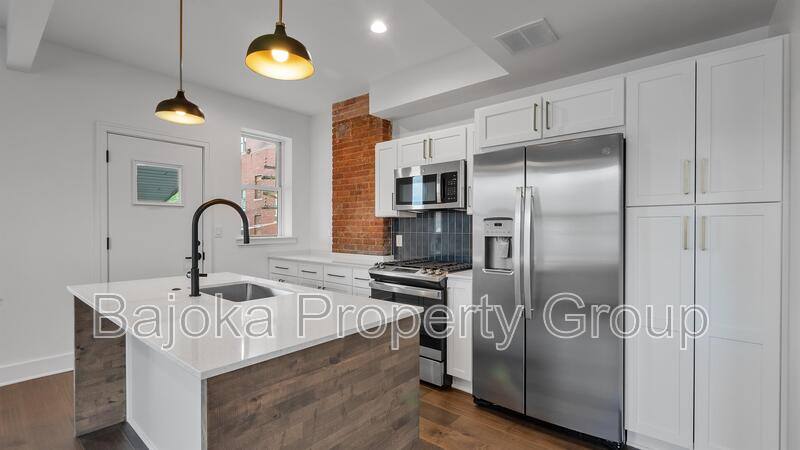 Apartment for rent at 632 Prentis St #2, Detroit, MI 48201
