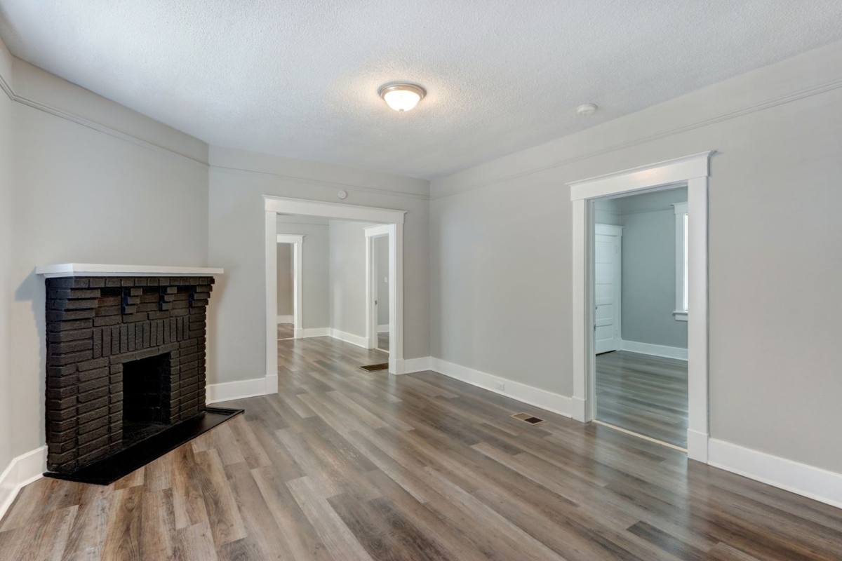 Apartment for rent at 1009 E 33rd St, Savannah, GA 31401
