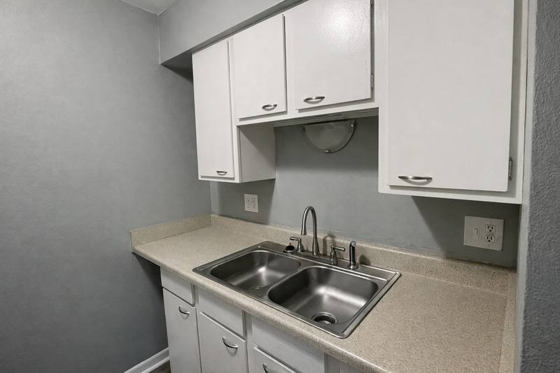 Apartment for rent at 300 Forest Park Dr #104, Dayton, OH 45405