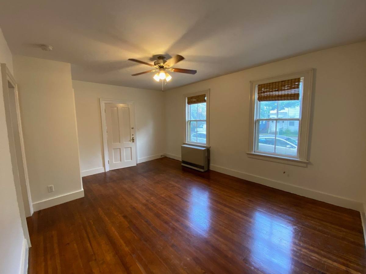 Apartment for rent at 137 Nicoll St, New Haven, CT 06511