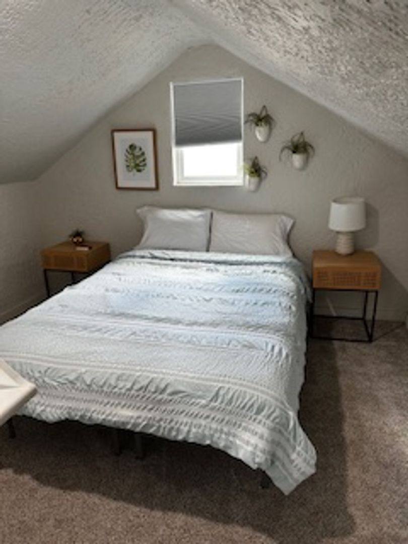 House for rent at 808 1 2 Howard Ave, Billings, MT 59101