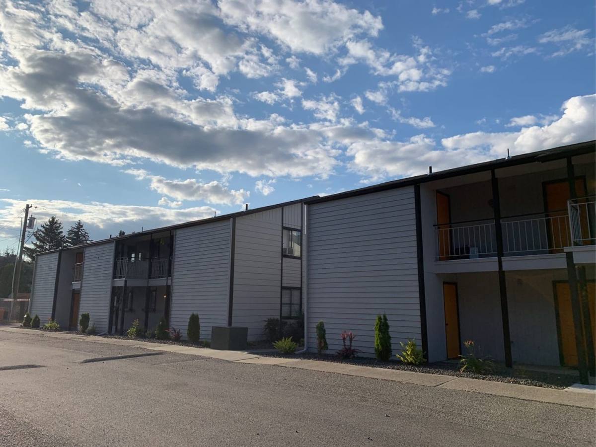 Apartment for rent at 3020 S Clinton Rd, Spokane, WA 99216
