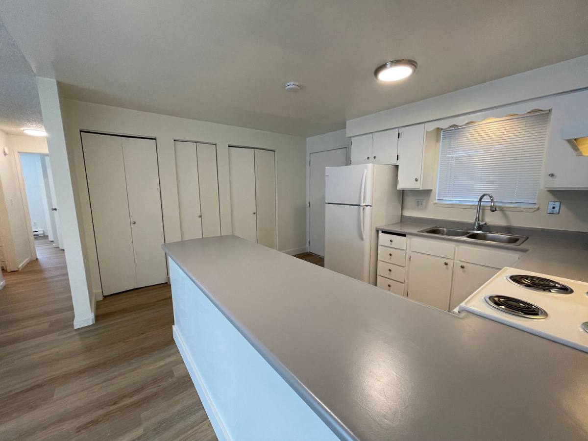 Apartment for rent at 3020 S Clinton Rd, Spokane, WA 99216