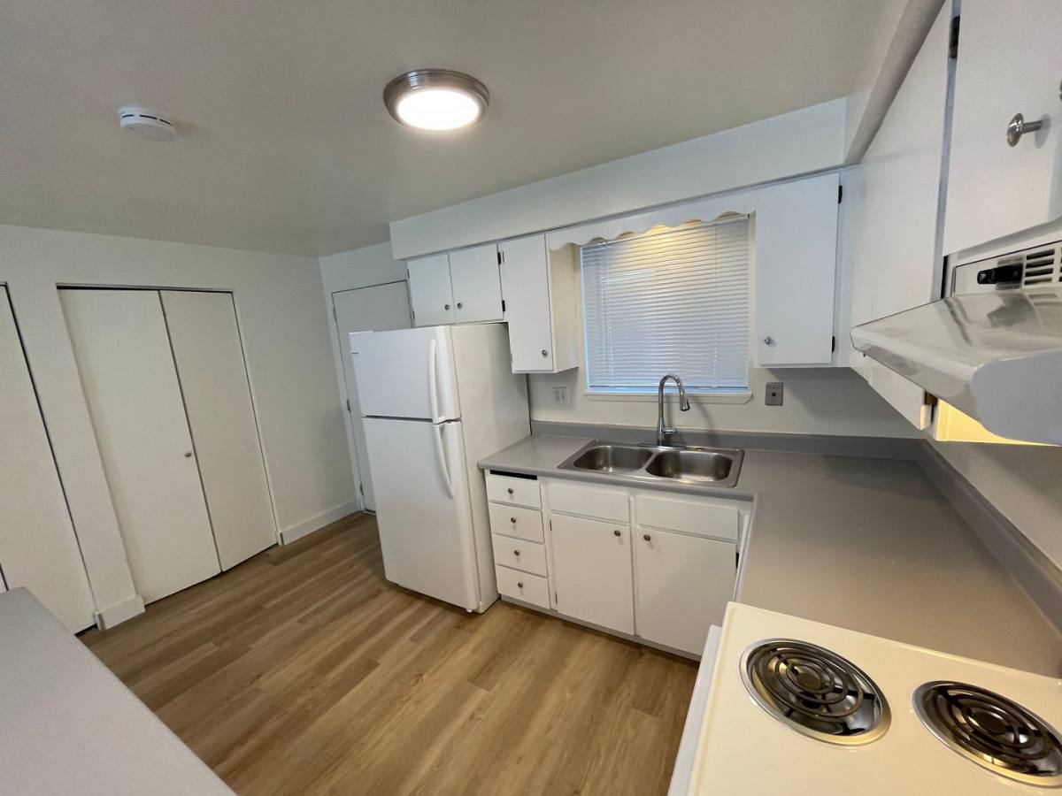 Apartment for rent at 3020 S Clinton Rd, Spokane, WA 99216