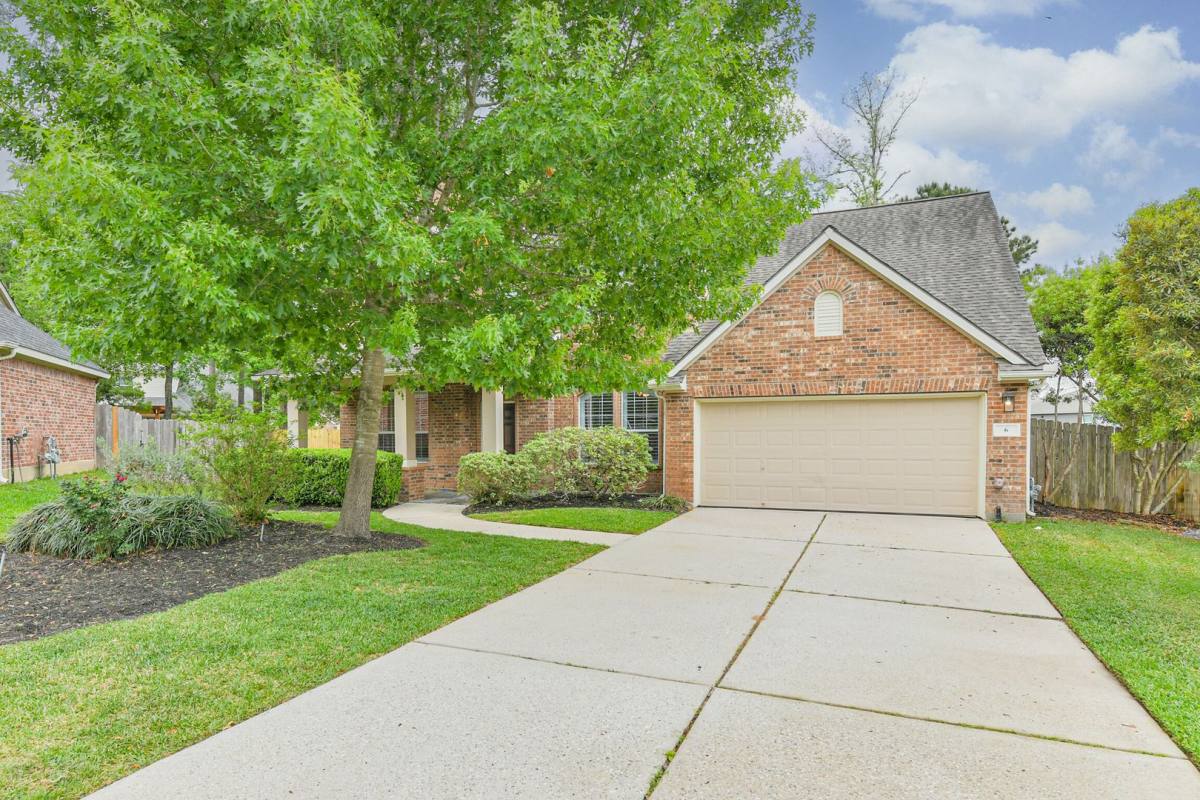 House for rent at 6 Cordella Place, Spring, TX 77382