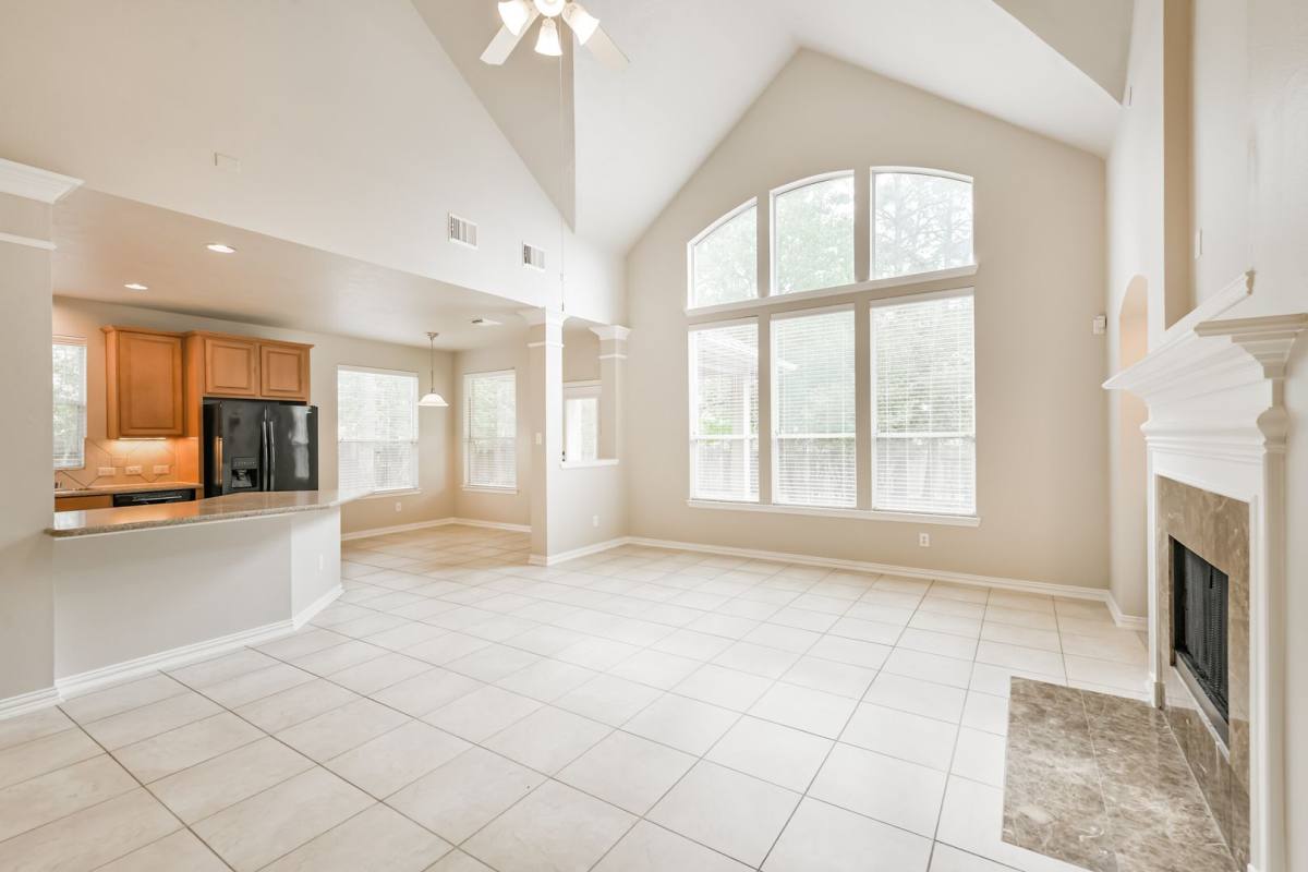 House for rent at 6 Cordella Place, Spring, TX 77382