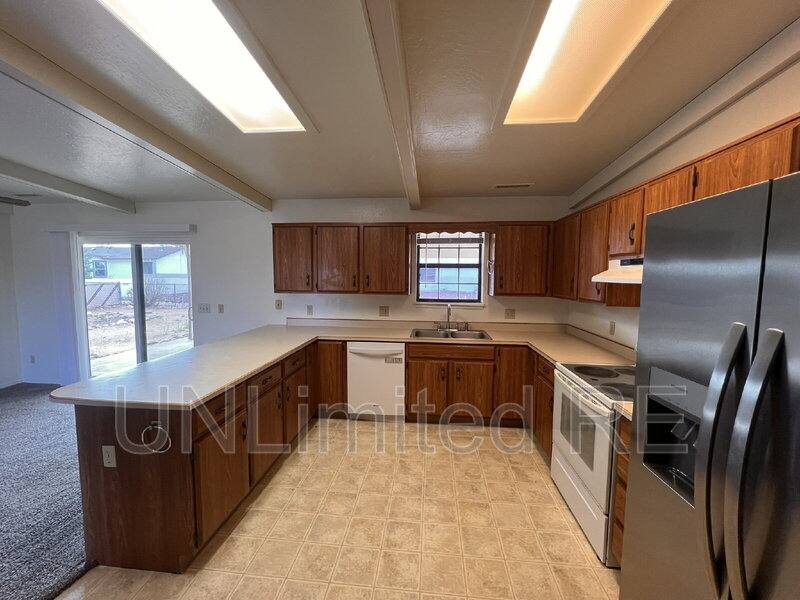 House for rent at 4120 N Cholla Dr, Prescott Valley, AZ 86314