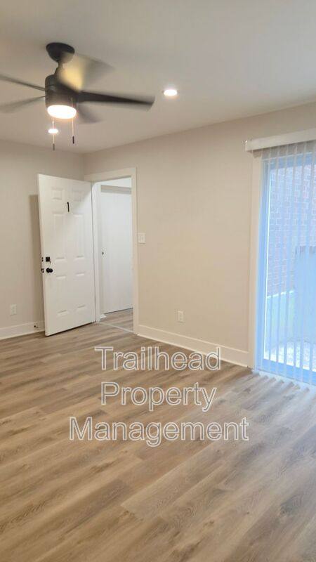 Apartment for rent at 1107 W 40th St #1, Kansas City, MO 64111