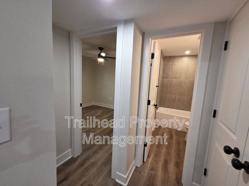 Apartment for rent at 1107 W 40th St #1, Kansas City, MO 64111