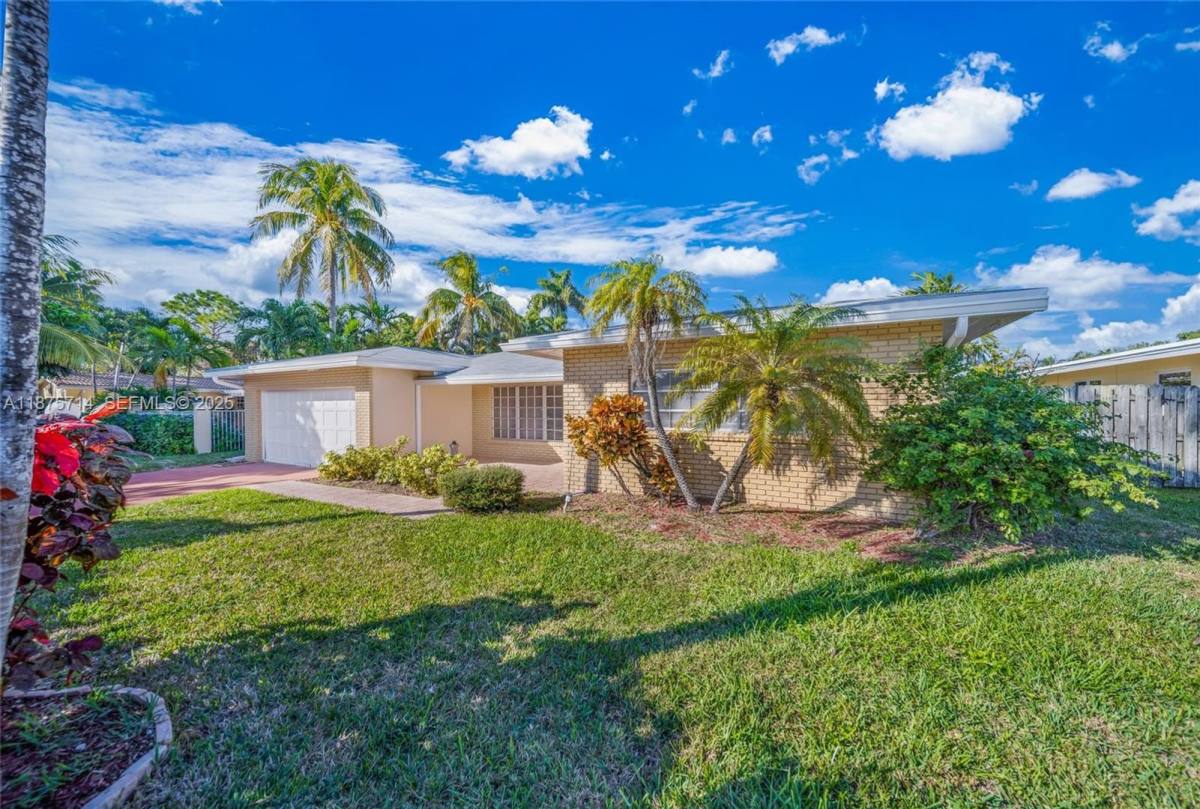 House for rent at 241 Oceanic Ave, Fort Lauderdale, FL 33308