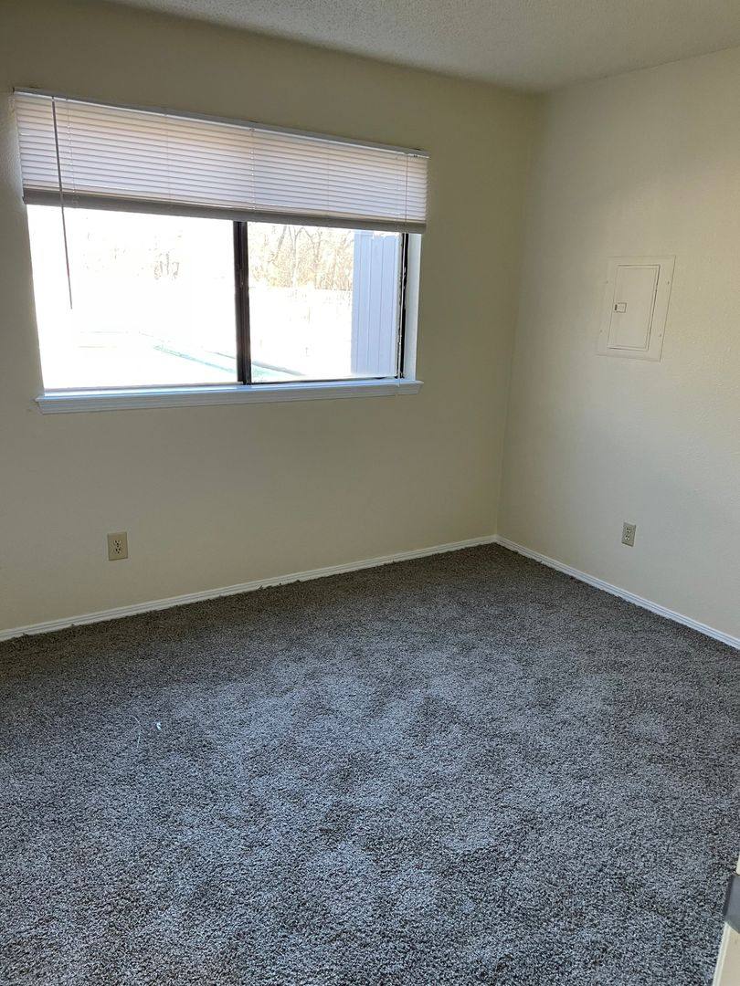 Apartment for rent at 4204 N Harrison St, Shawnee, OK 74804