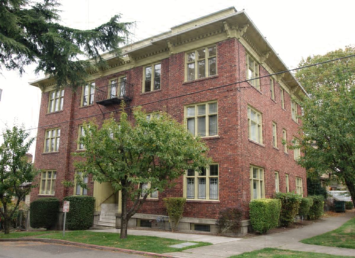 1803 E John St, Seattle, WA 98112