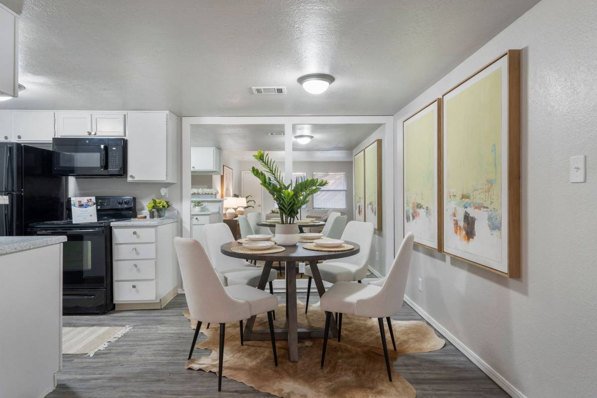Apartment for rent at 10011 S Sheridan Rd, Tulsa, OK 74133
