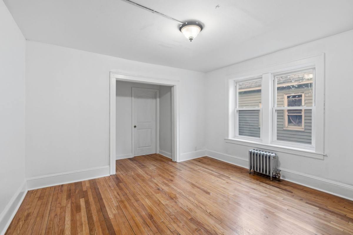 Apartment for rent at 107 Kensington Ave, Springfield, MA 01108
