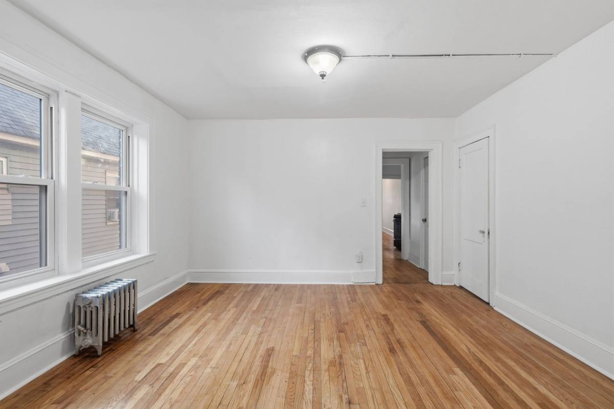 Apartment for rent at 107 Kensington Ave, Springfield, MA 01108