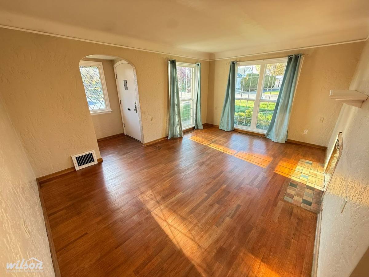 Apartment for rent at 3401 W Yakima Ave, Yakima, WA 98902