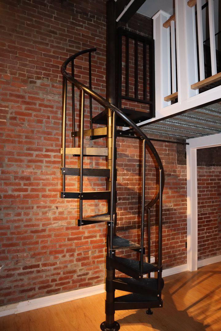 Apartment for rent at 254 Freind St, Boston, MA 02113