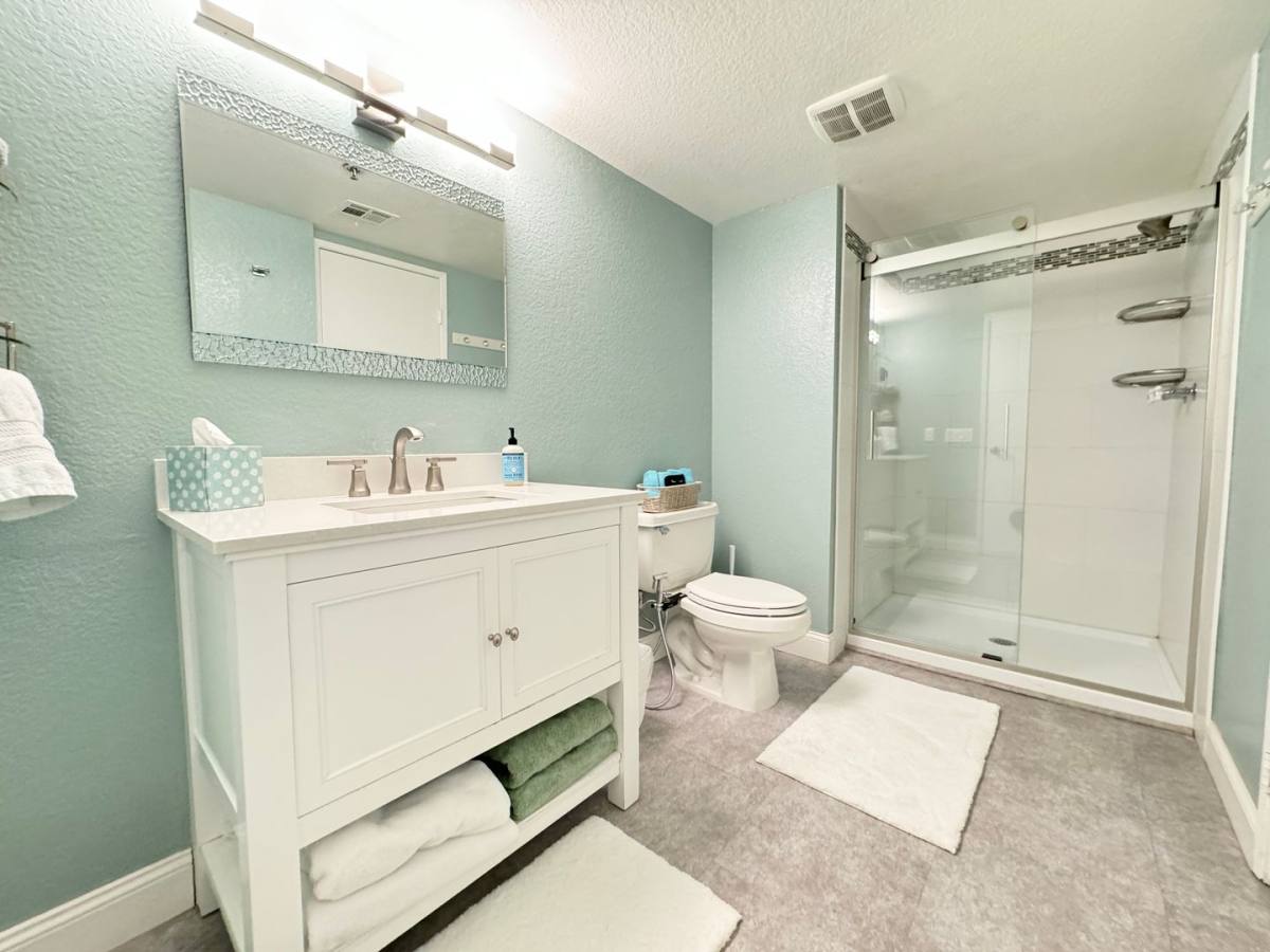 Apartment for rent at 500 E Amado Rd #510, Palm Springs, CA 92262