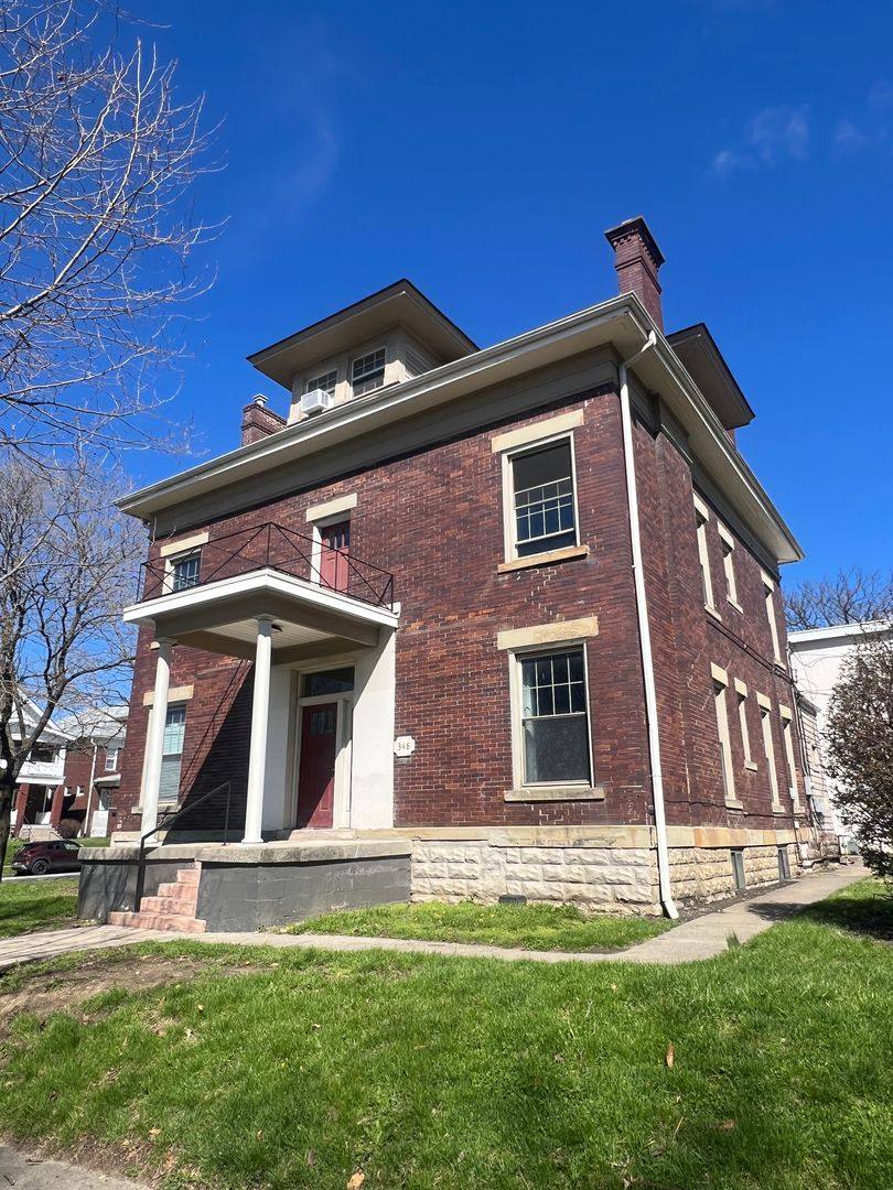 Apartment for rent at 348 E 14th Ave, Columbus, OH 43201
