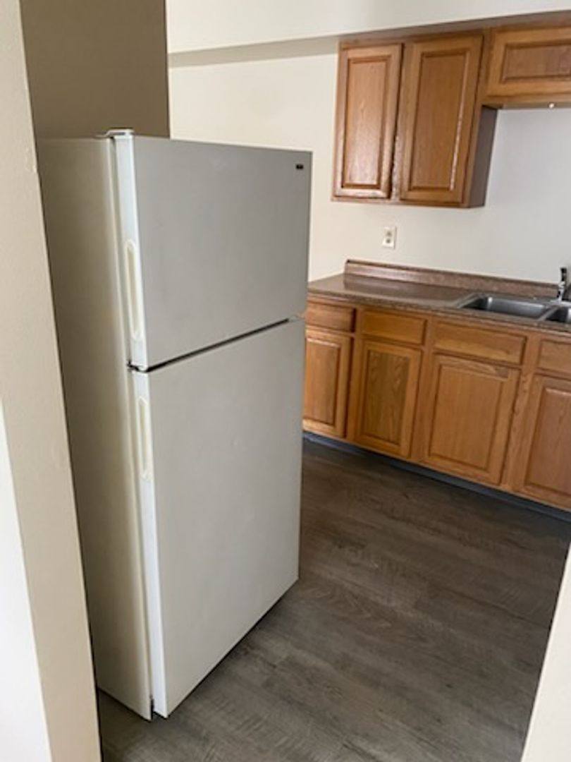 Apartment for rent at 425 6th Ave, Menominee, MI 49858