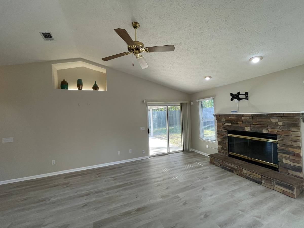 House for rent at 140 Treasure Palm Dr, Panama City, FL 32408