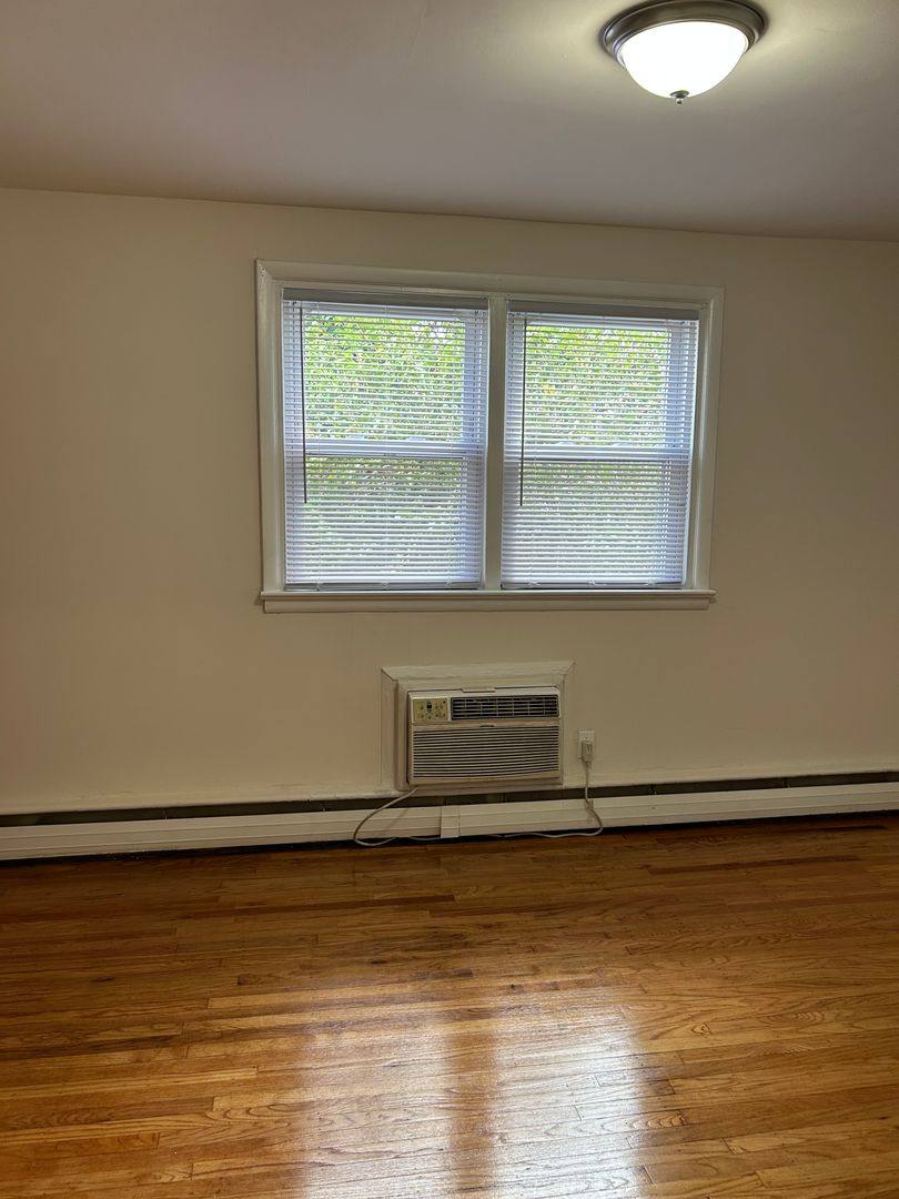 Apartment for rent at 537-39 McKinley St, Philadelphia, PA 19111