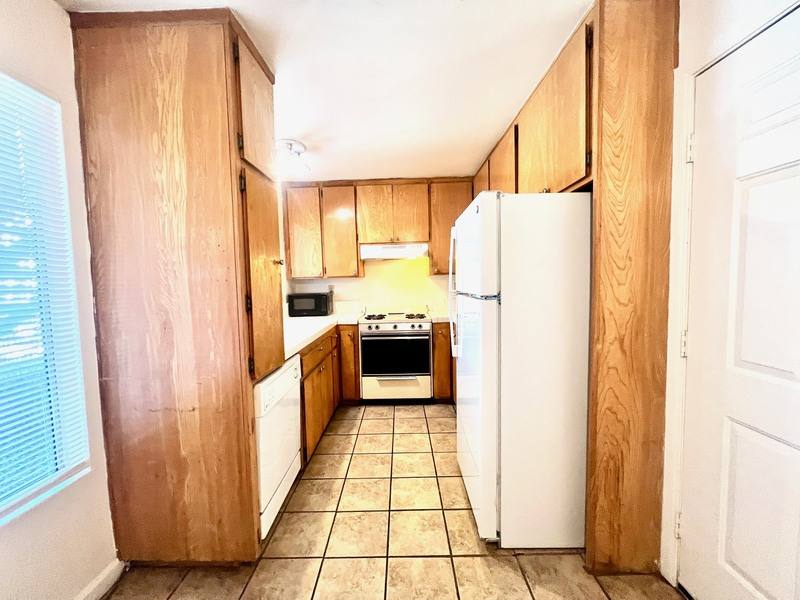 Apartment for rent at 1127 Reed Ave #3, San Diego, CA 92109