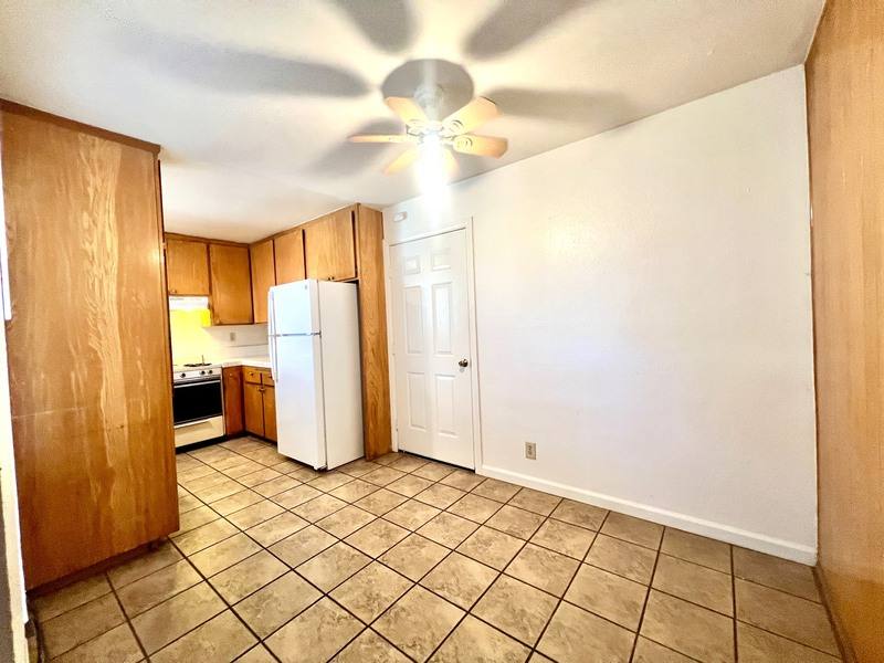 Apartment for rent at 1127 Reed Ave #3, San Diego, CA 92109