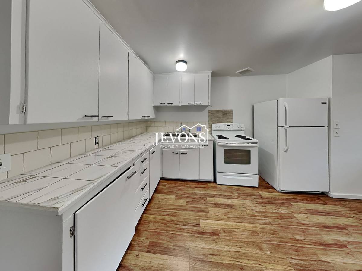 Apartment for rent at 8330 Wabash Ave S, Seattle, WA 98116