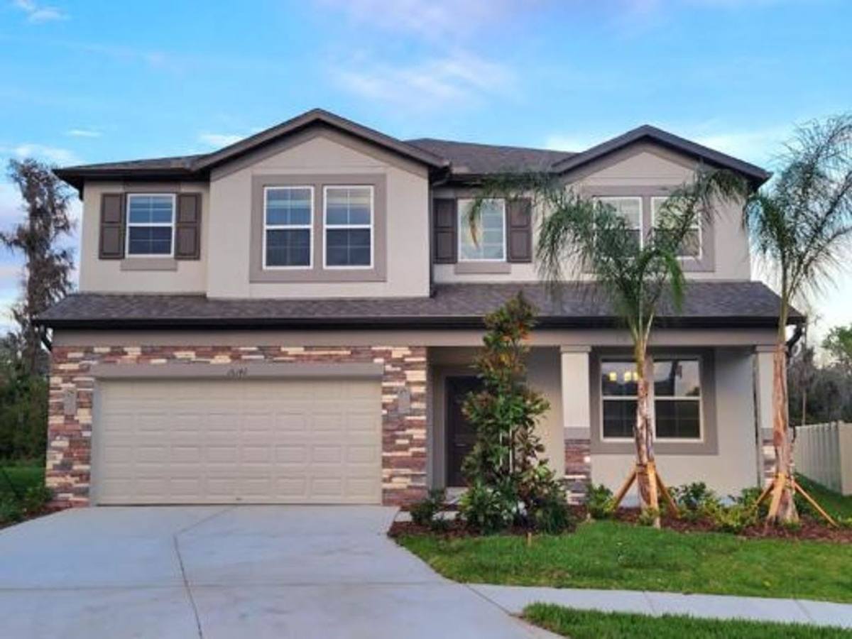 House for rent at 16142 Monterey Greens Circle, Tampa, FL 33647