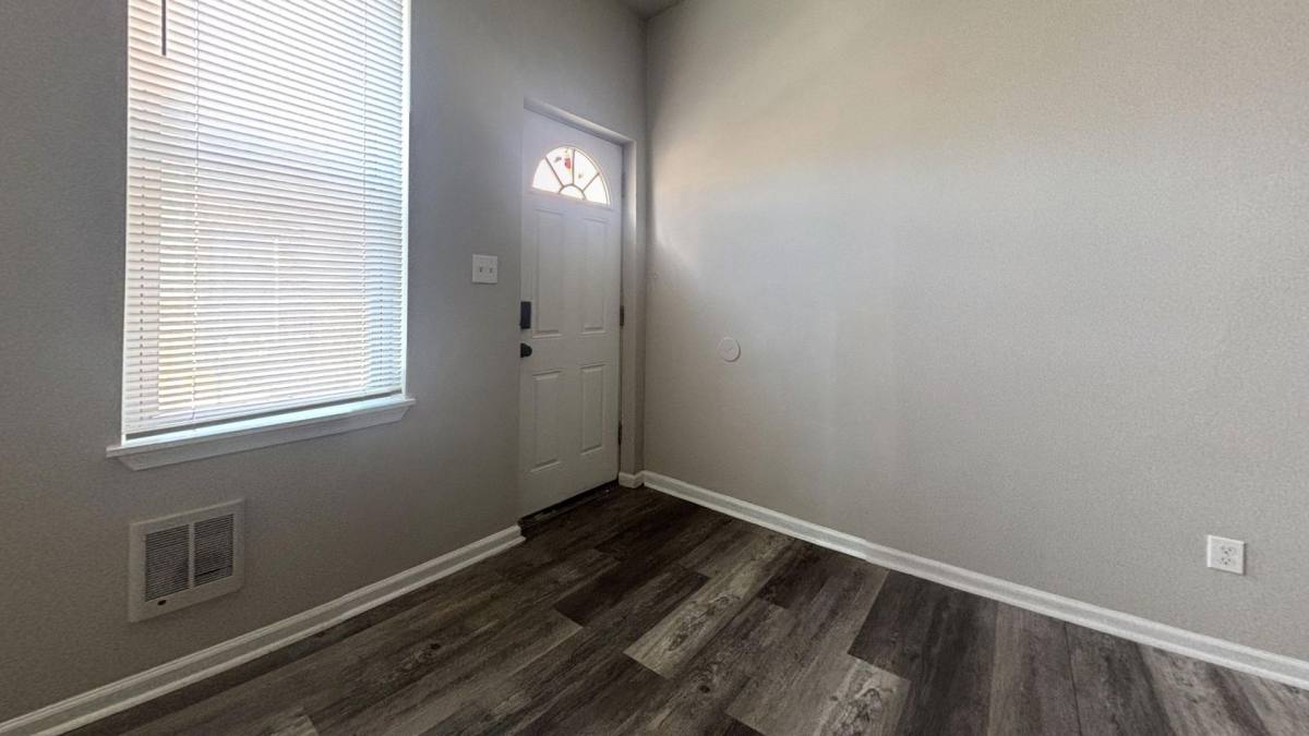 House for rent at 1038 W Orleans St, Philadelphia, PA 19133