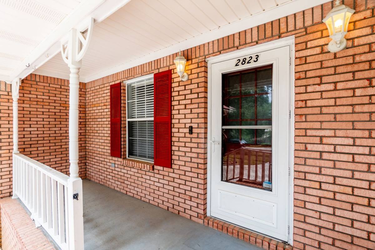 House for rent at 2823 Lake Silver Rd, Crestview, FL 32536
