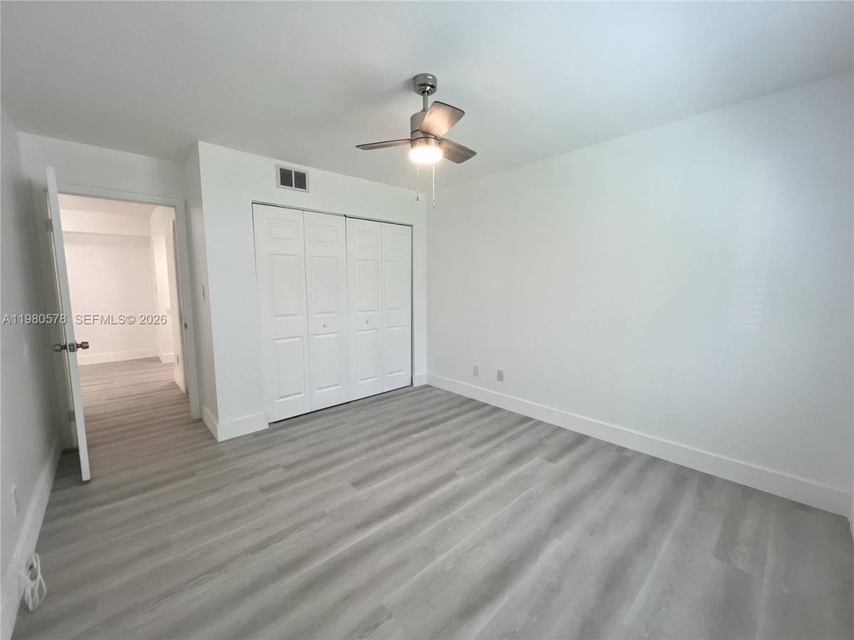Apartment for rent at 640 S Park Rd 12-4, Hollywood, FL 33021