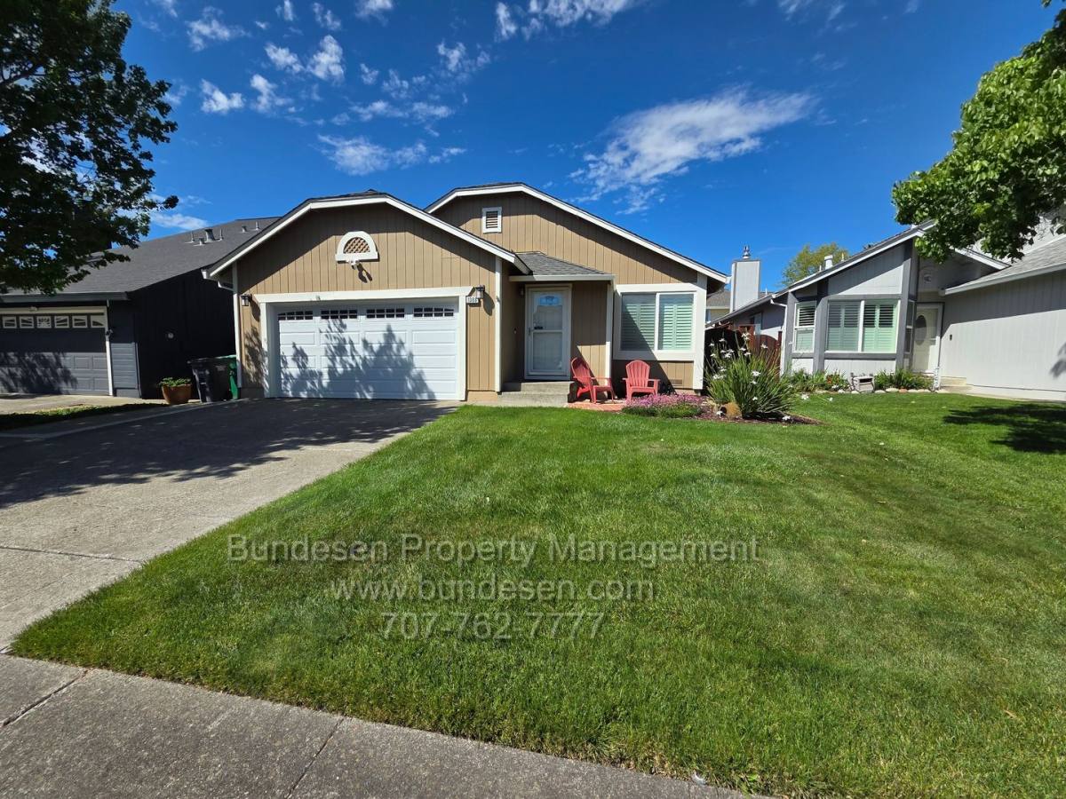 House for rent at 1388 Miramonte Place, Rohnert Park, CA 94928