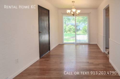 House for rent at 9010 W 101st St, Overland Park, KS 66212